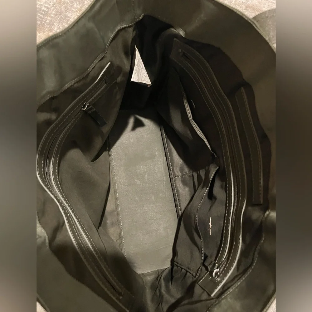 Lululemon All Day Tote Olive Green Shoulder Bag - Picture 3 of 13